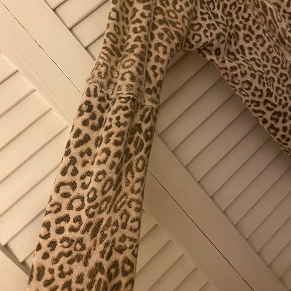 Free People Leopard Print Snap Sweatshirt Cardigan - Picture 8 of 8